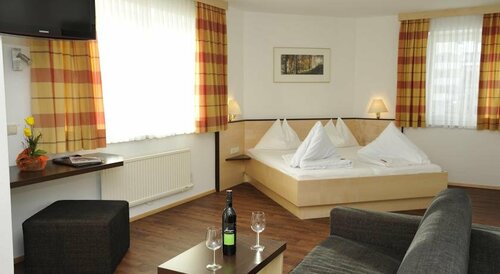Hotel Alpina, Забронировать Отель Отели Salzburger Sportwelt с парковкой, Парковка