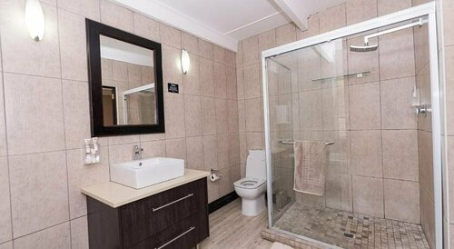 Hutten Heights Lodge by Ilawu, Reservar Hotel Newcastle KwaZulu-Natal