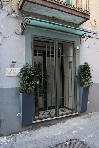 L' Ancora di Torrione, Book Lejlighedshotel Hoteller i Salerno med parkering, Parkering