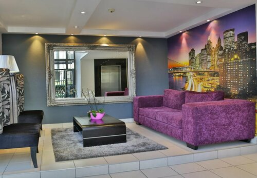 Westpoint 64, Buchen Sie Ferienwohnung Hotels in Gauteng mit Parkplatz, Parkplätze