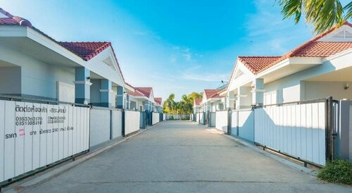 Diane Hotel, Забронировать Отель Пхетбури Пхетчабури, рядом с Ban Pun Palace