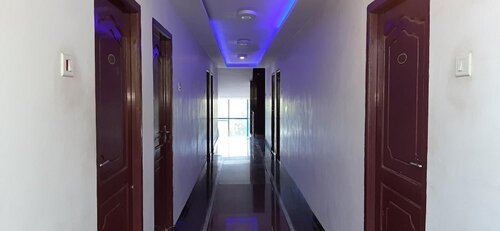 Отель Aakash Residency, Забронировать Отель Отели Мадурай с парковкой, рядом с Автобусный вокзал Mattuthavani, Парковка
