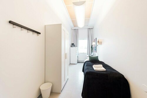 Forenom Hostel Helsinki Kutomotie, Забронировать Хостел Хельсинки 