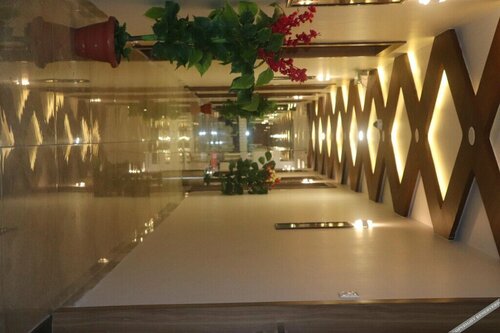 Hotel  Royal Palace, Rezerwuj Hotel Vadodara Gujarat