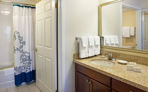 Residence Inn by Marriott Whitby, Prenota Hotel Hotel a Ontario con piscina, Piscina