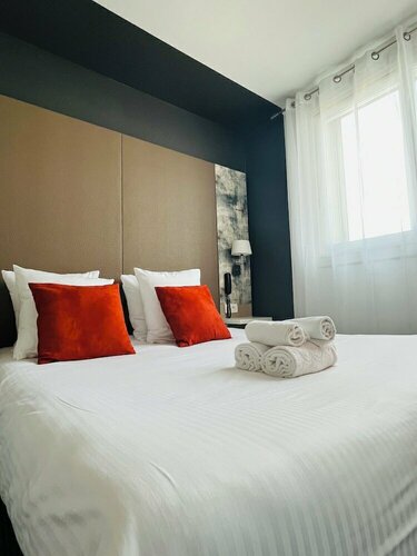 LHôtel Bristol, Забронировать Отель Кан D-day Beaches