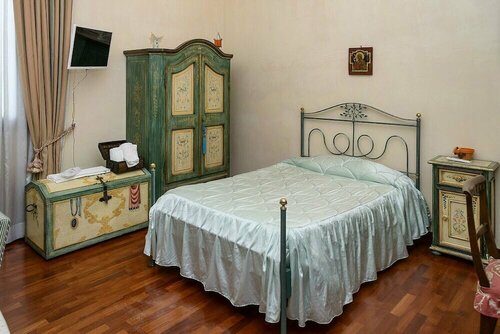Villa Luigi XVI, Book Villa Sommerhuse i Taranto, Hytte