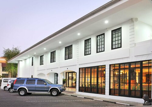 Cirebon Plaza Hotel, Buchen Sie Hotel West-Java Hotels mit Frühstück, Frühstück