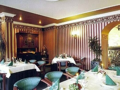 Baron Boutique Hotel, Забронировать Отель Отели Еленя-Гура 3 звезды, 3*