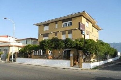 Hotel San Carlo, Забронировать Отель Террачина Побережье Лацио