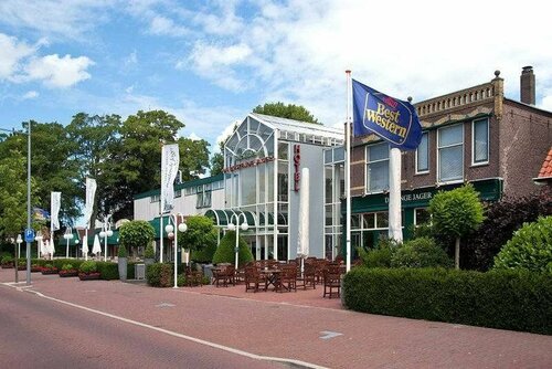 Hotel De Rustende Jager, Book Hotel  