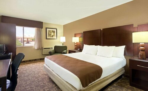 Rodeway Inn & Suites Chandler - Phoenix South I-10, Reservar Hotel Chandler Scottsdale