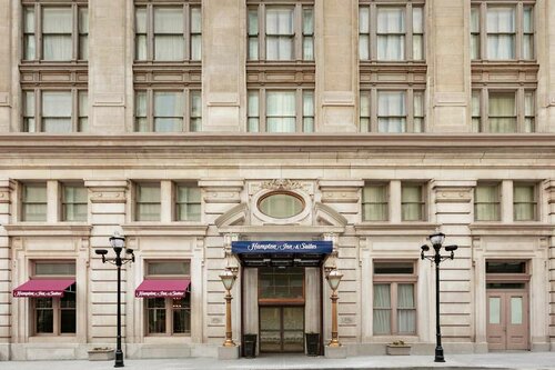 Hampton Inn & Suites Baltimore Inner Harbor, Забронировать Отель Inner Harbor Балтимор