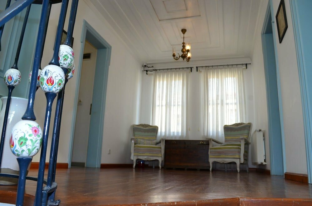 Gule Hotel
