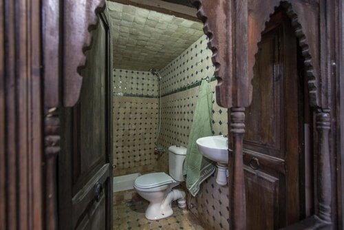 Dar Chourouk, Book Hotel Hoteller i Fez med parkering, Parkering