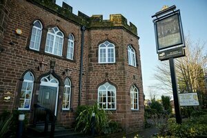 Childwall Abbey by Marston's Inns, Rezervați Hotel Hoteluri de 3 stele în Merseyside, 3*