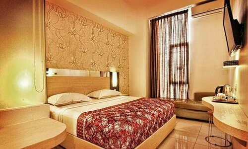 Hotel Dewarna Sutoyo Malang, Prenota Hotel Malang East Java