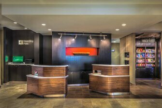 Courtyard by Marriott Charleston Downtown/Civic Center, Prenota Hotel Charleston Virginia Occidentale