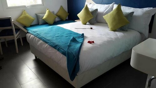 Hotel Relax Marrakech, Забронировать Отель Отели Марракеш-Тенсифт-Эль-Хауз 3 звезды, 3*