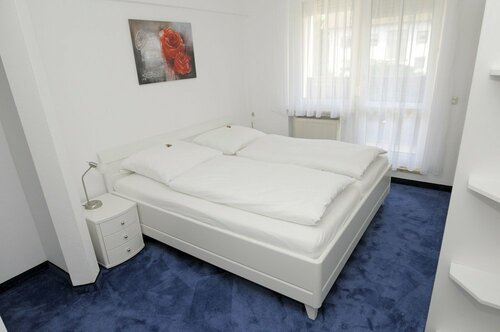 Hotel Garni am Waldhang, Boek Hotel Gilching Upper Bavaria