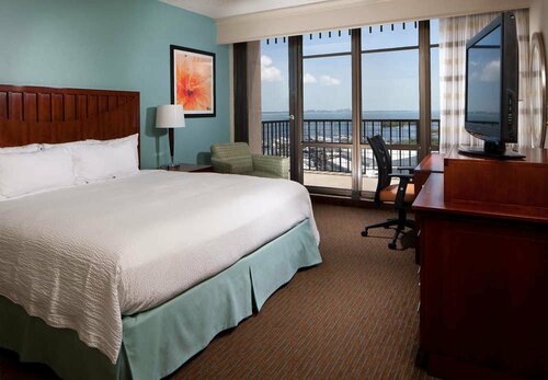 Courtyard Miami Coconut Grove, Забронировать Отель Коконат-Гроув Майами