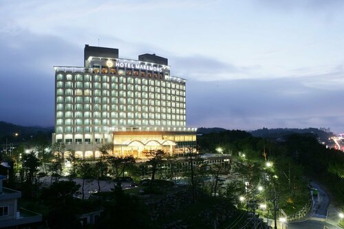Hotel Maremons, Забронировать Отель Сокчхо Канвондо