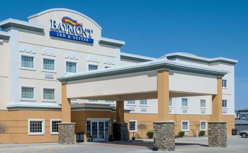 Baymont by Wyndham Minot, Забронировать Отель Отели Майнот с парковкой, рядом с Trinity Medical Group, Парковка