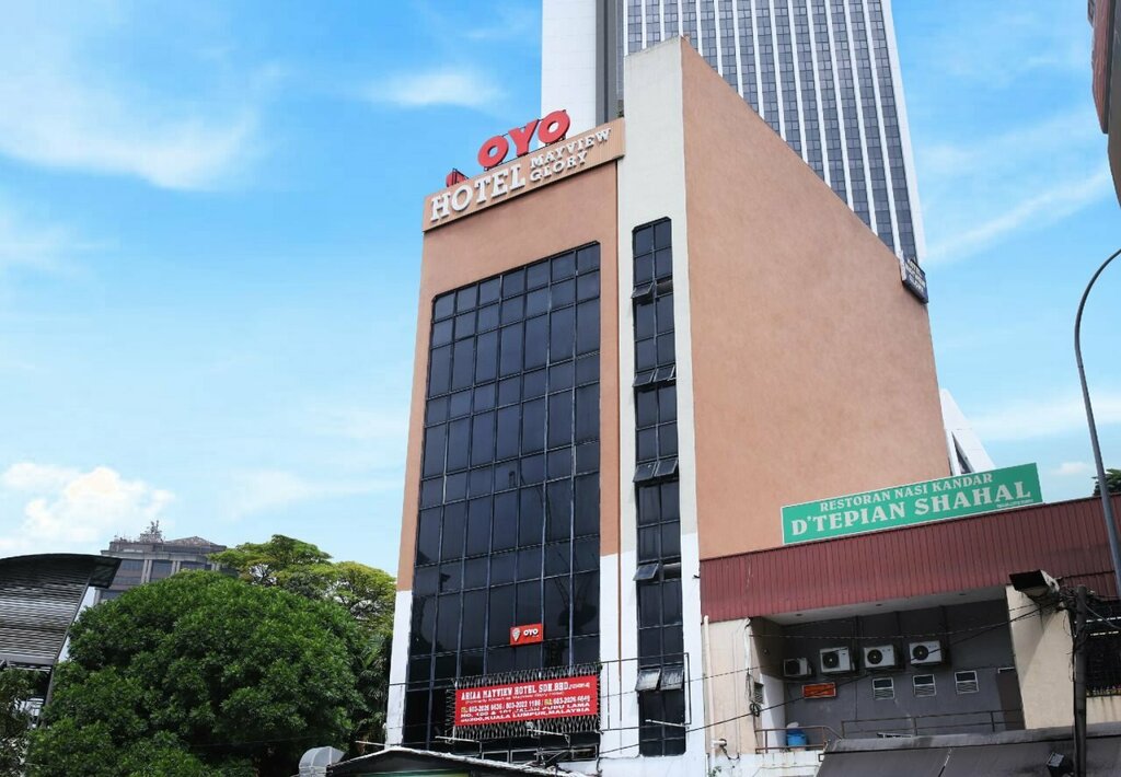 Oyo 390 Mayview Glory Hotel