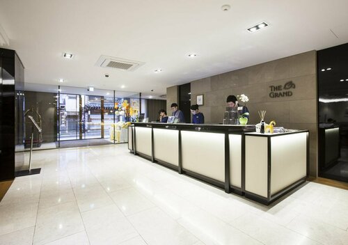 The Grand Hotel Myeongdong, Забронировать Отель Чун-гу Сеул, рядом с Детский парк Инхён