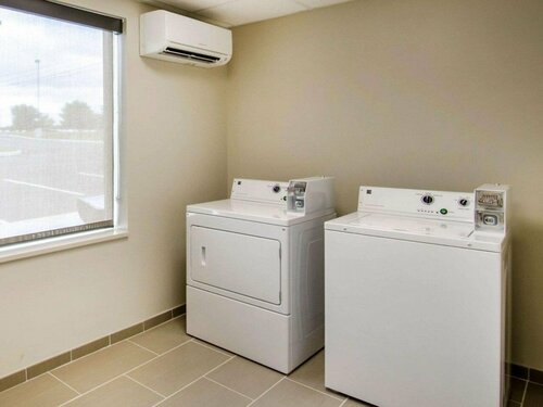 Comfort Inn & Suites Lynchburg Airport - University Area, Prenota Hotel Lynchburg Virginia