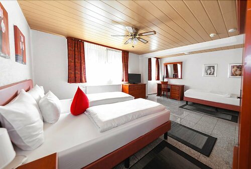 Hotel Avalon, Забронировать Отель Ландштуль Pfalz