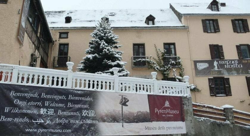Hostel Baqueira - Refugi Rosta - PyrenMuseu