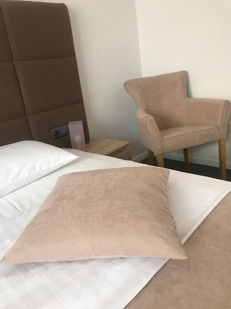 Rooms Sobes
