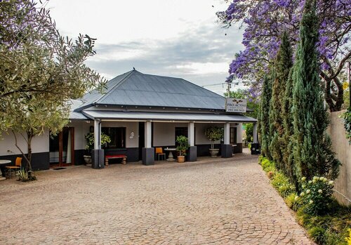 Pro Active Guest House, Book Pension Pretoria 