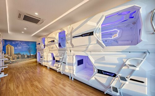 Danang Capsule Hotel, Забронировать Капсульный отель Дананг муниципалитет Вьетнам, рядом с Мост влюбленных в Дананге