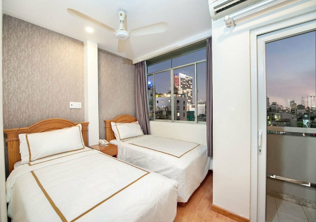 Me Gustas Downtown Hotel