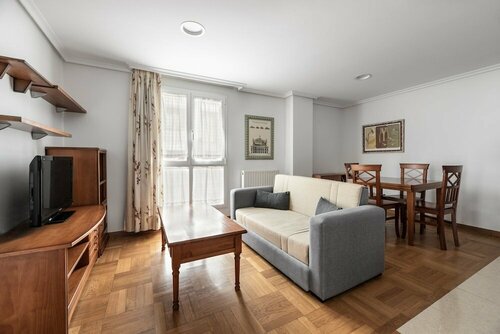Apartamentos El Cid, Забронировать Апартаменты/квартира Бургос Burgos Province