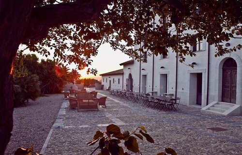 Azienda Agricola Mandranova, Book Hotel Hoteller i Sicilien med parkering, Parkering