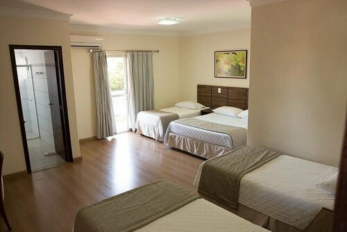 Hotel Valência, Book Hotel Dourados 