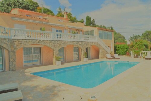 Villa La Terre Des Lauriers, Забронировать Апартаменты/квартира Валлорис Приморские Альпы