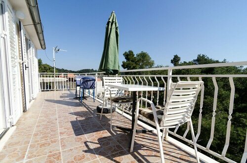 Guest House Sobra, Забронировать Гостевой дом Собра Остров Мльет, рядом с Частный Пляж «Апартментс Филипович»