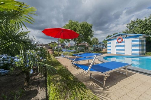 Casa Roman - Bed & Breakfast, Book Hotel Limburg hoteller med pool, Swimmingpool