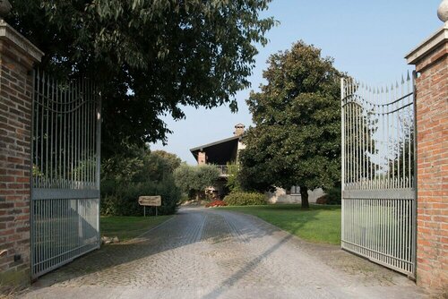 Le Rondini, Buchen Sie Bed & Breakfast Bagnolo Mella Lombardei