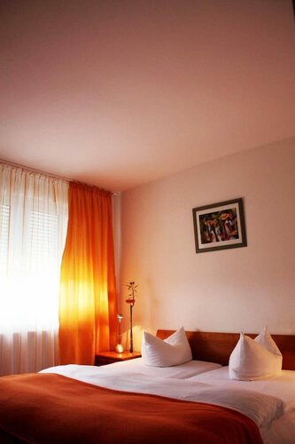Hotel Deutscher Hof, Забронировать Отель Мангейм Мангейм