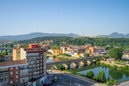 Tudanca, Book Hotel  