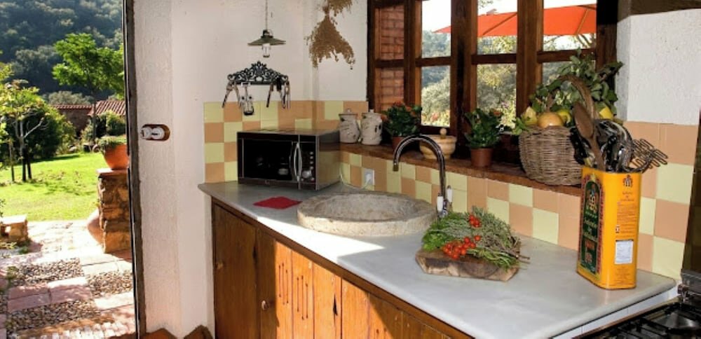 Molino Río Alájar, Casas rurales con encanto EN el Parque Natural de la Sierra de Aracena y Picos de Aroche