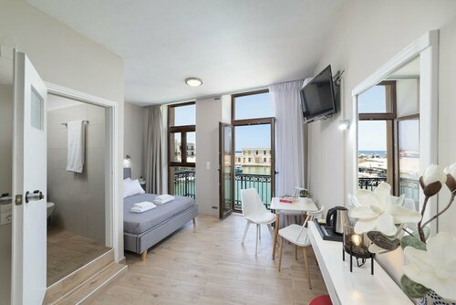 Мини-отель Faros Beach, Забронировать Мини-отель Ретимнон Центральный Крит, рядом с Венецианский порт