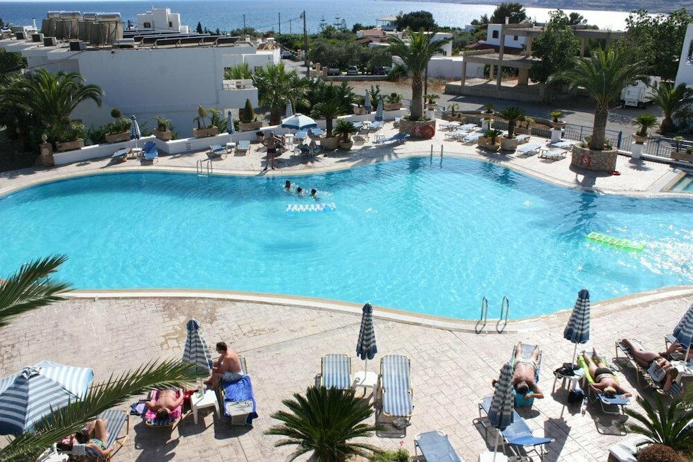 Pefkos Beach Studios & Apartments