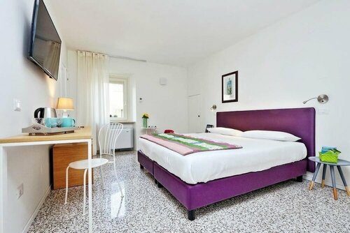 Guest House Viaroma, Забронировать Гостевой дом Гостевые дома Ривьеры Романьола, Гостевой дом