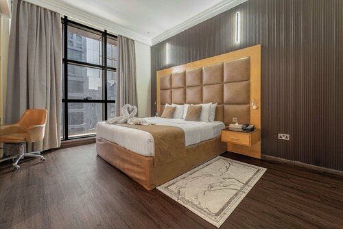 The Leela Hotel, Забронировать Отель Бизнес-отели Эмирата Дубая, 4* 5*